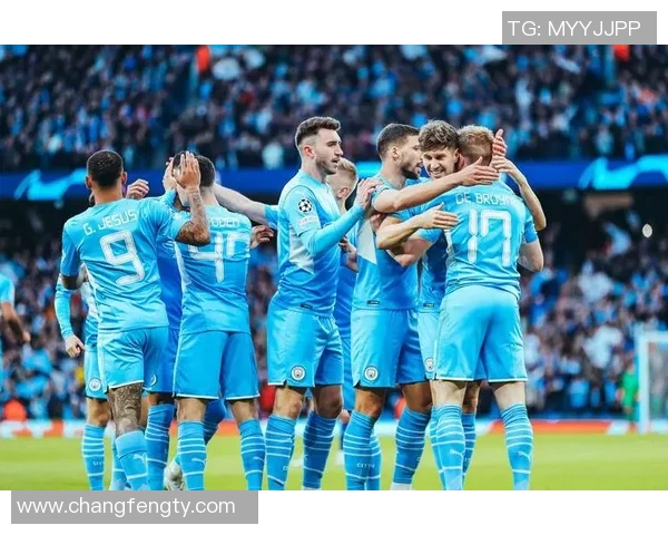 亨克与贝西克展开激烈对决谁能在这场比赛中笑到最后